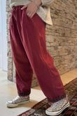 Mercer Soft Twill Barrel Leg Pant Sangria /5/5 =